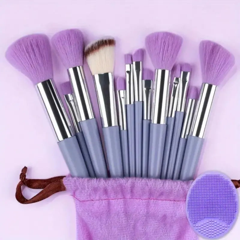 Professional Makeup Brush Set — Soft Fluffy Cosmetic Brushes