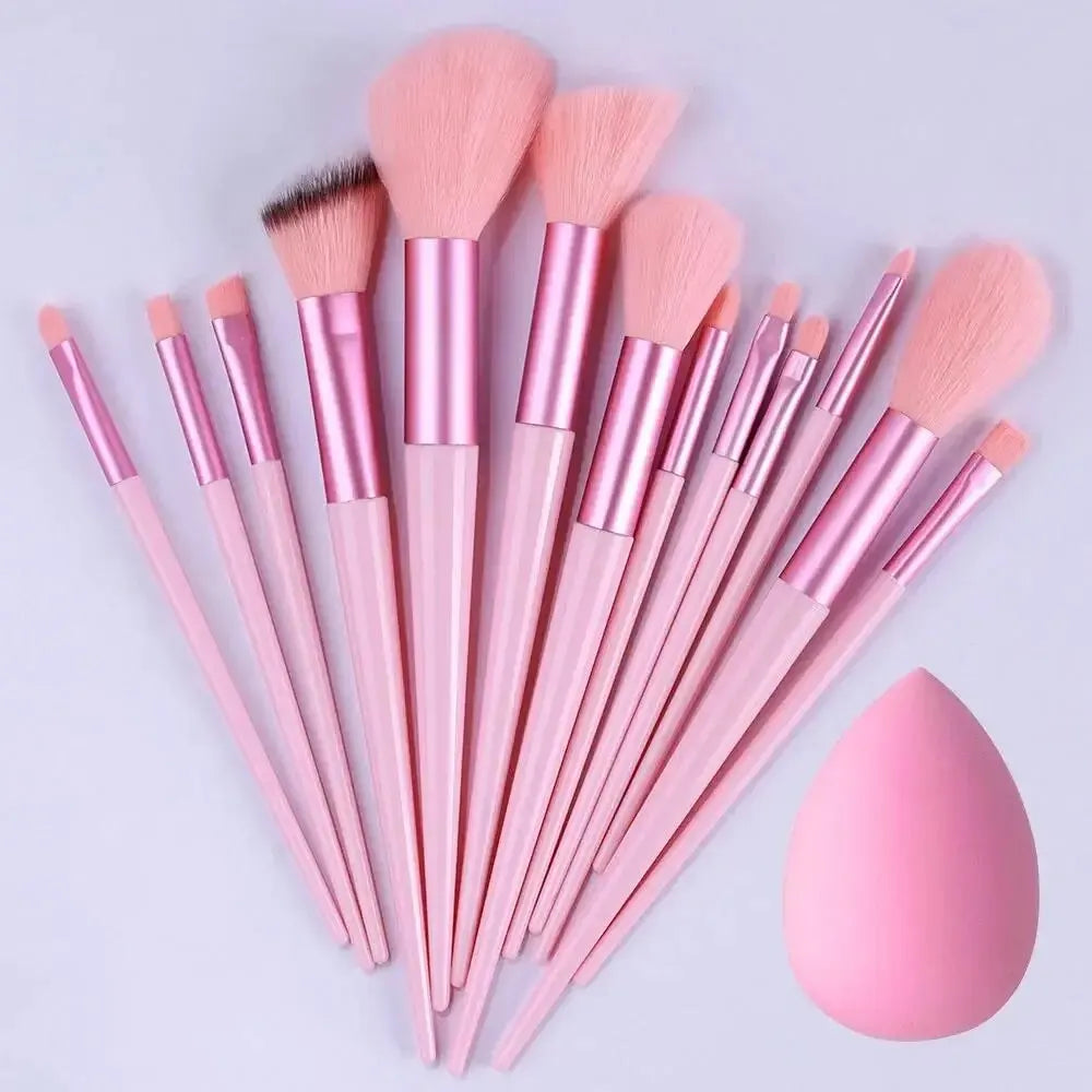 Professional Makeup Brush Set — Soft Fluffy Cosmetic Brushes