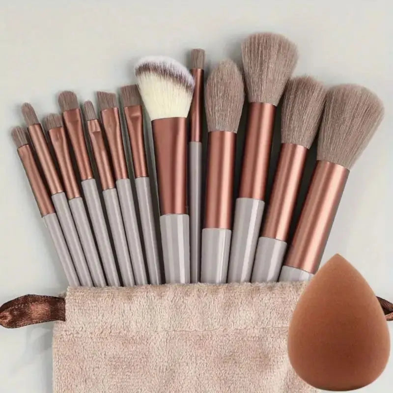 Professional Makeup Brush Set — Soft Fluffy Cosmetic Brushes