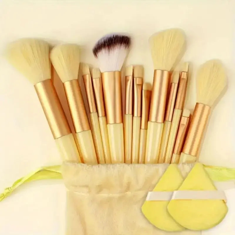 Professional Makeup Brush Set — Soft Fluffy Cosmetic Brushes